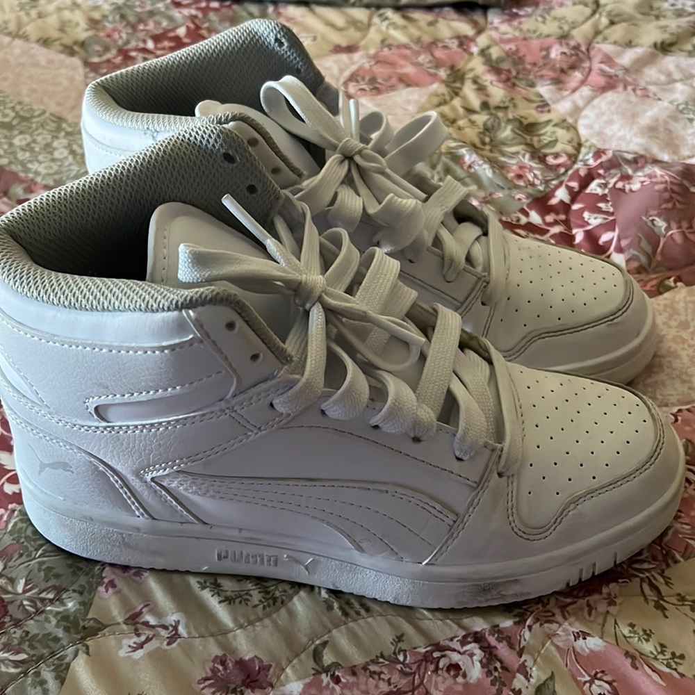 Puma White shoes ***WORN ONCE***